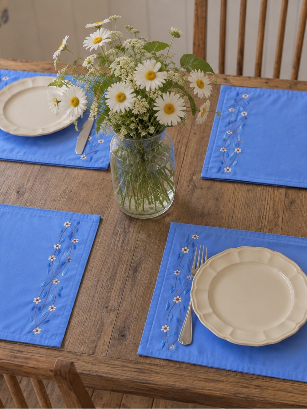 Embroidered Floral Cotton Placemat - Blue